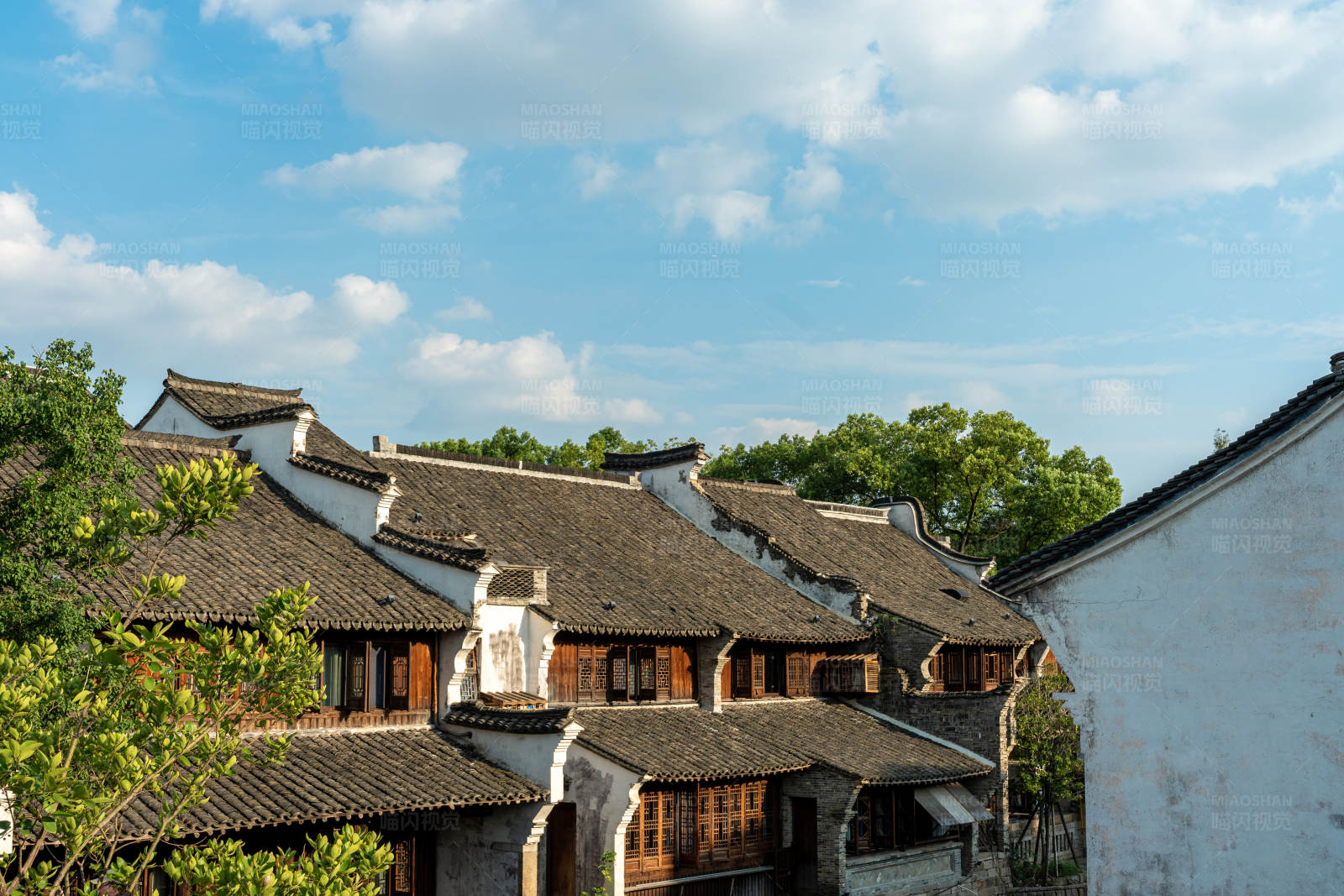 江南古建筑群图片