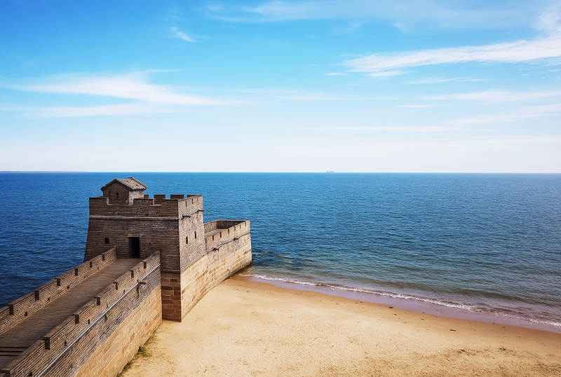 海边的长城图片