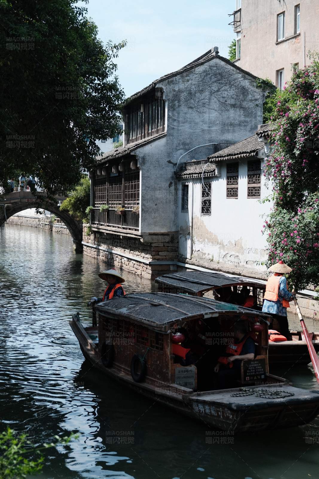 江南水乡的悠闲时光图片