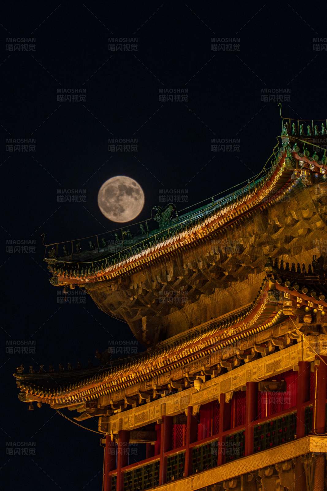 陕西西安钟楼的中秋夜色图片