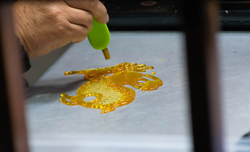 琥珀糖浆的绘制艺术图片