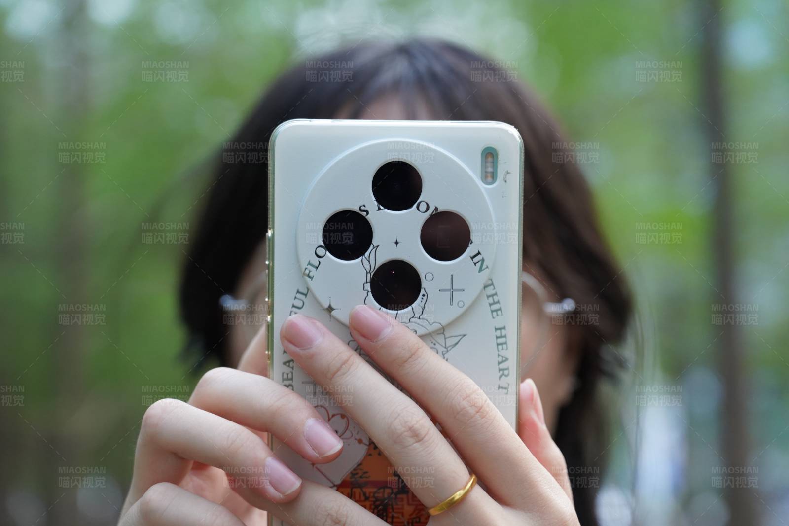 探索自然的镜头图片