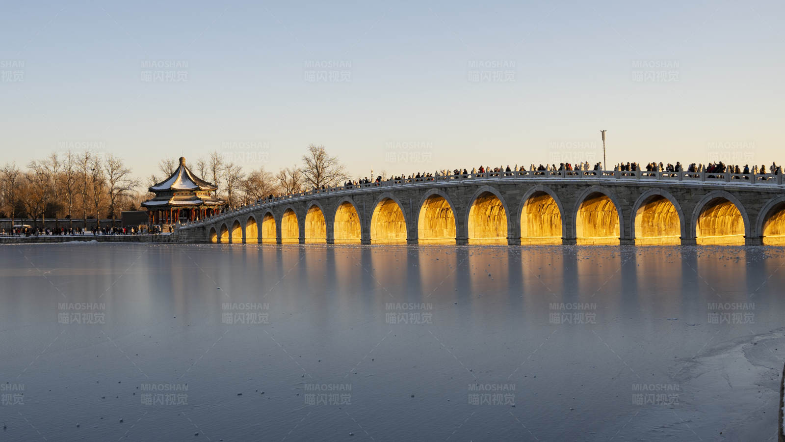 十七孔桥夕阳美景图片