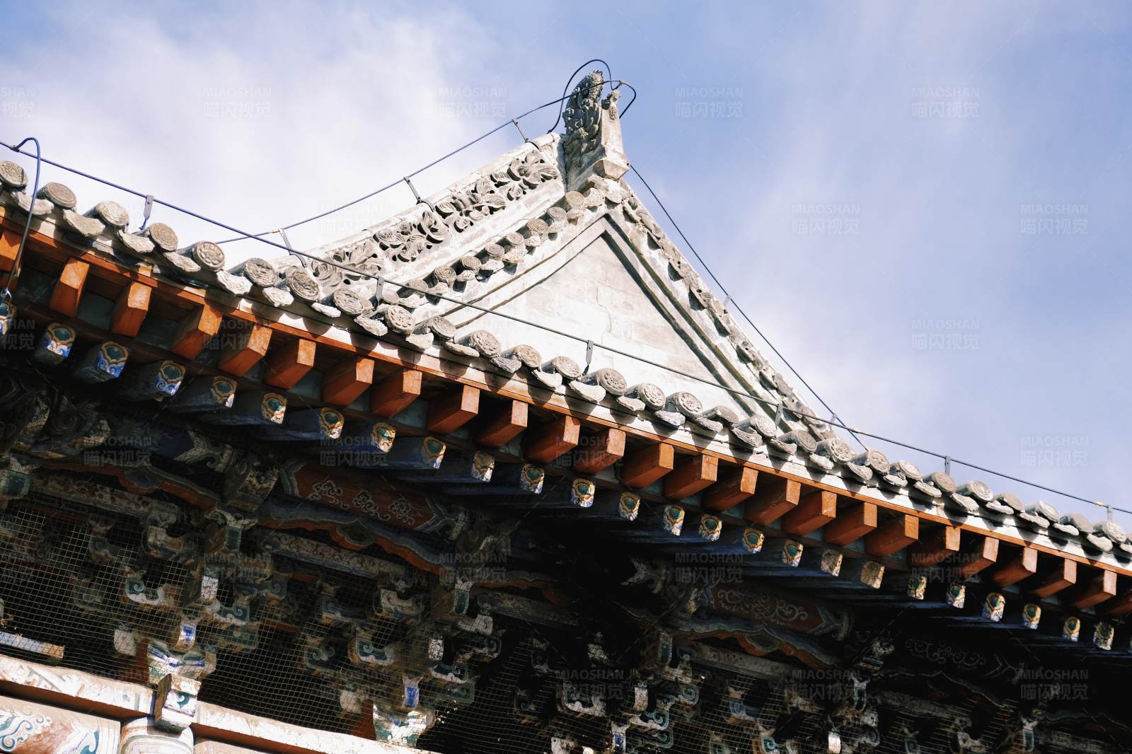 古建筑的屋檐图片