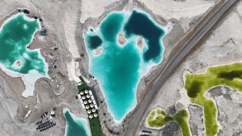 盐湖鸟瞰图图片