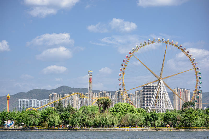 昆明大观楼摩天轮图片