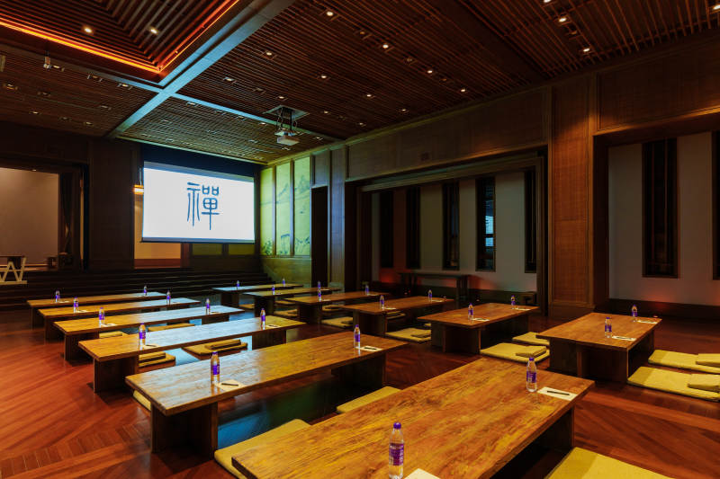 会议室准备就绪图片