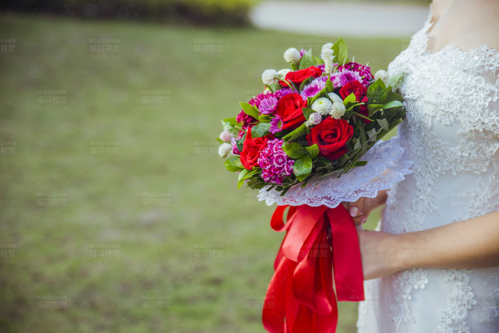 新娘手捧花图片