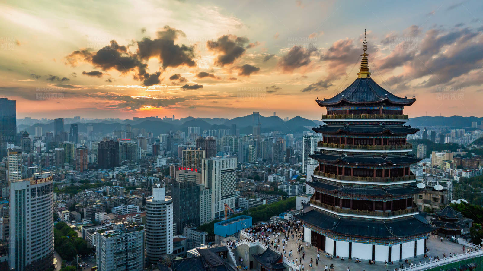 贵阳东山日落图片