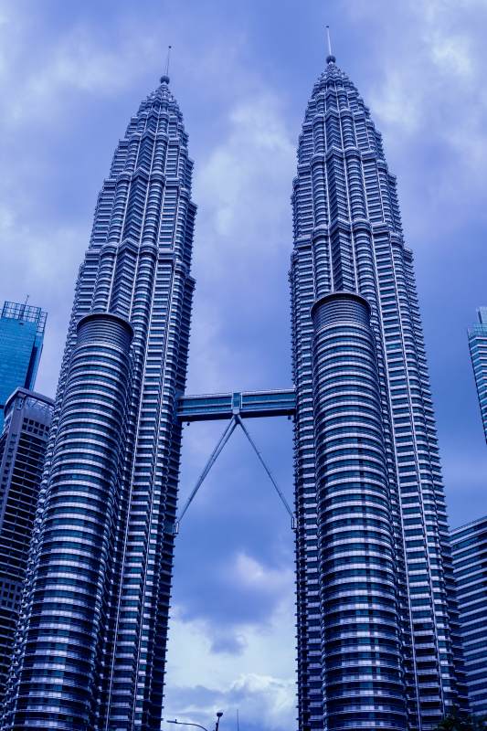 双子塔的天空图片