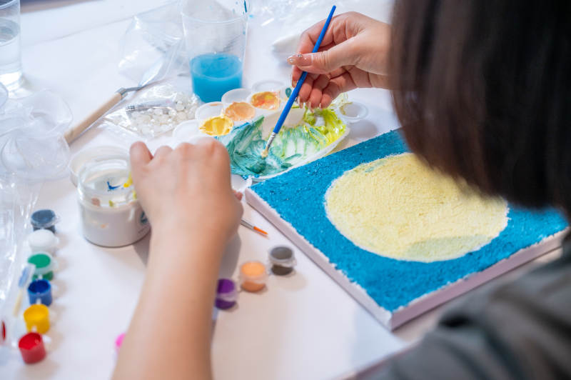 创意绘画时光图片