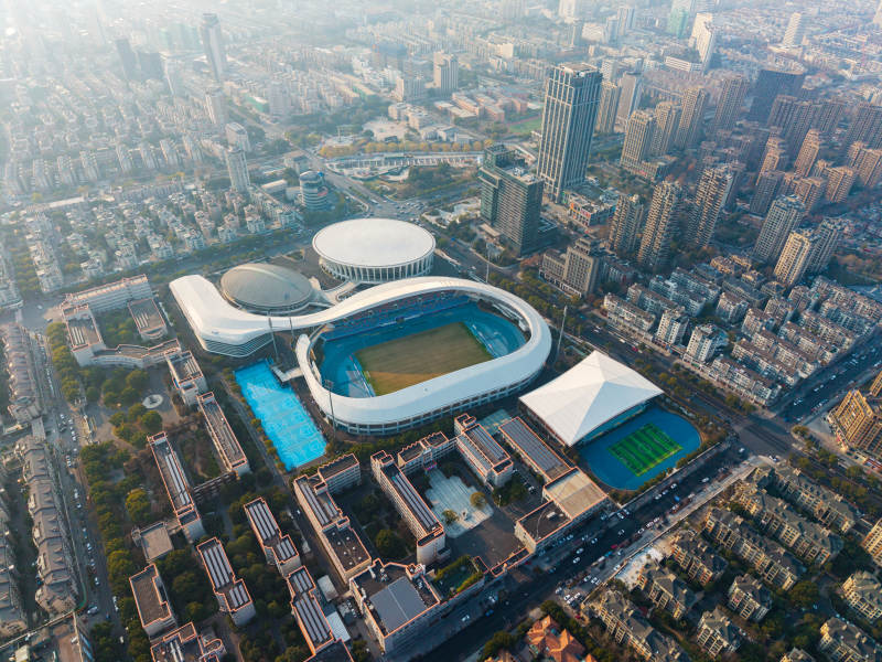 城市体育场馆鸟瞰图图片