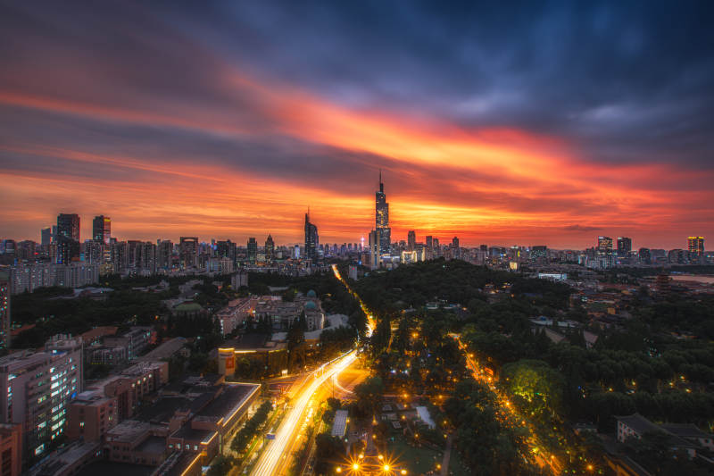 南京日落天际线图片