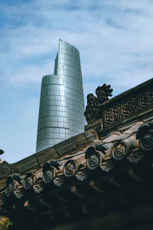 古今建筑对比图片