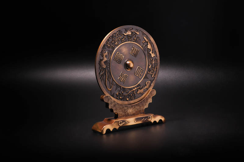 铜镜装饰摆件图片