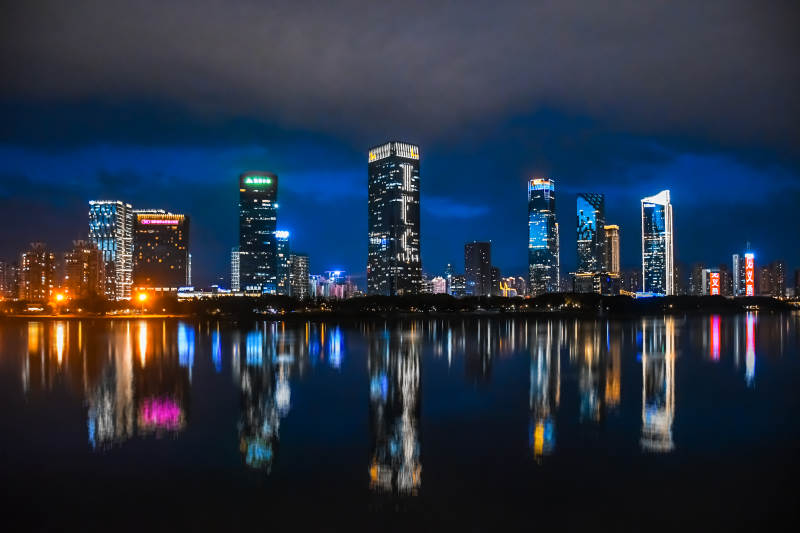 福州台江 CBD 金融区夜景图片