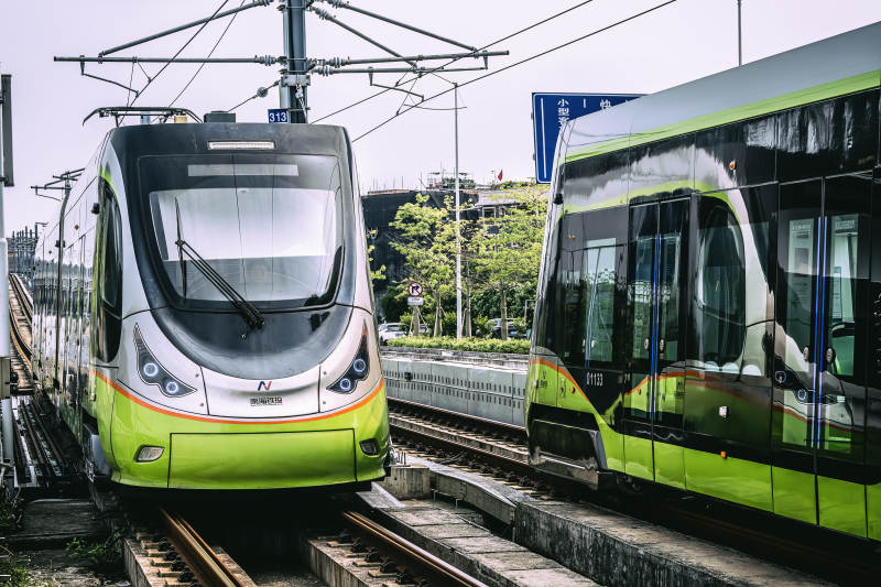 城市轨道交通交汇图片