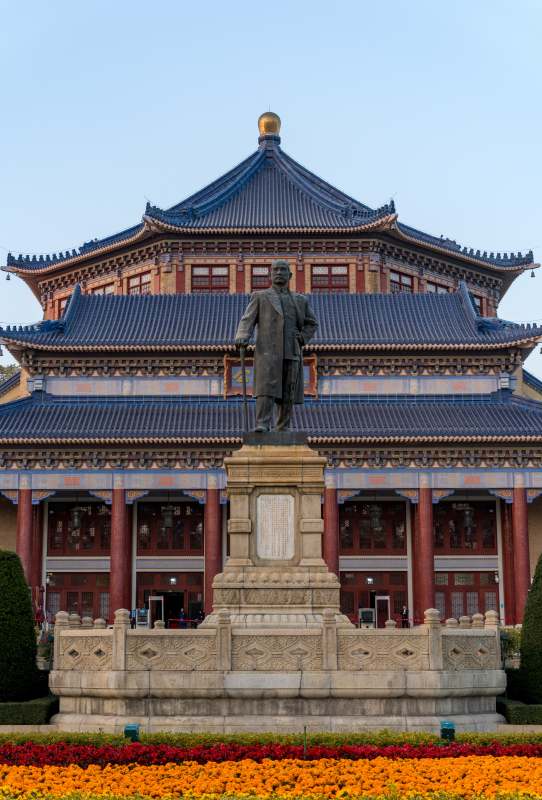 中山纪念堂雕像图片