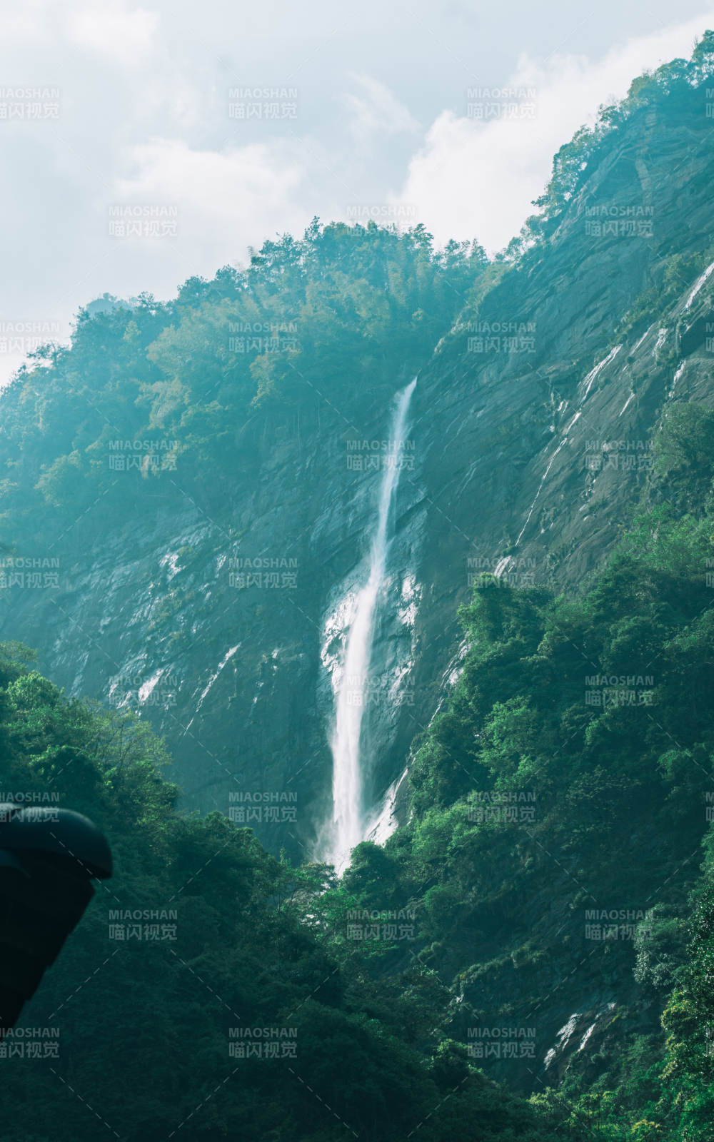江西秀峰瀑布图片
