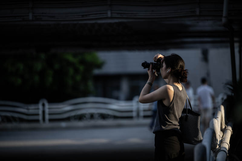 街头摄影瞬间图片