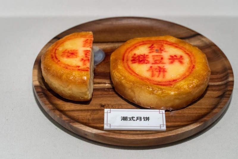 潮式月饼展示图片
