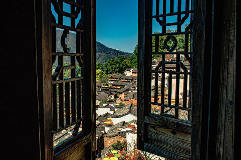 古村窗景图片