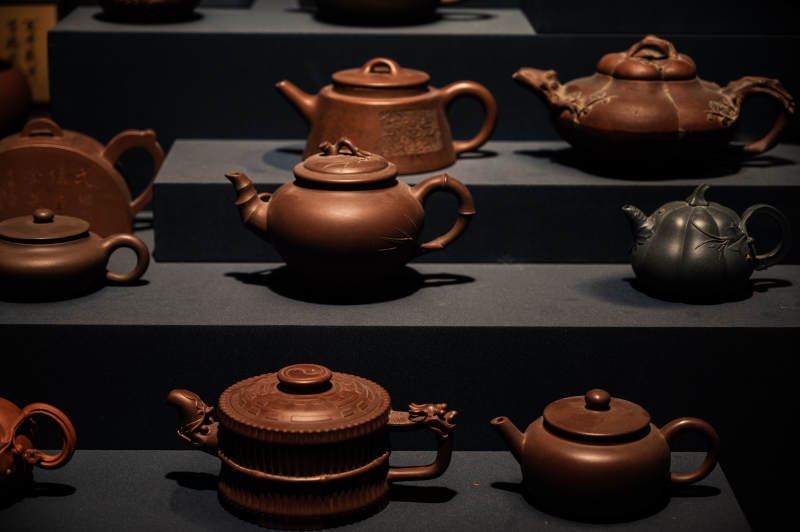 精美茶壶展示图片