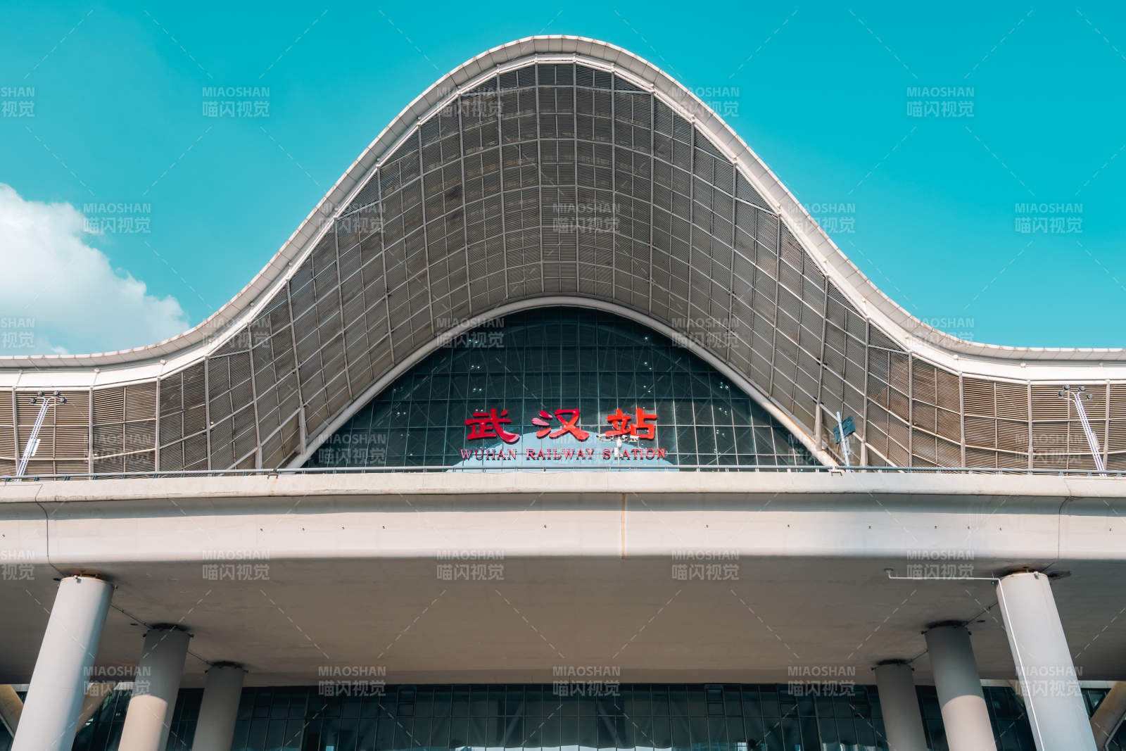 武汉站建筑外观图片