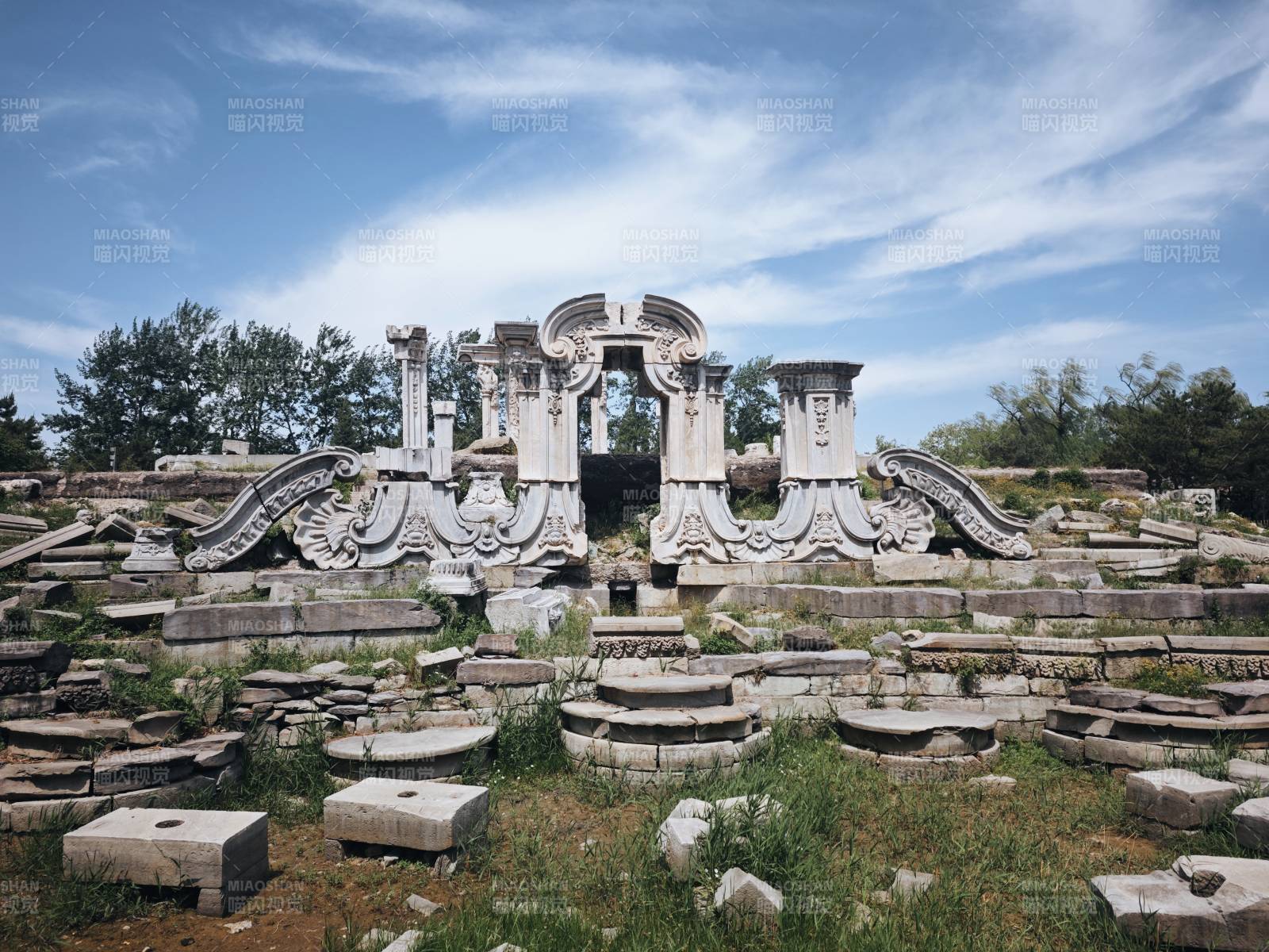 圆明园遗址图片