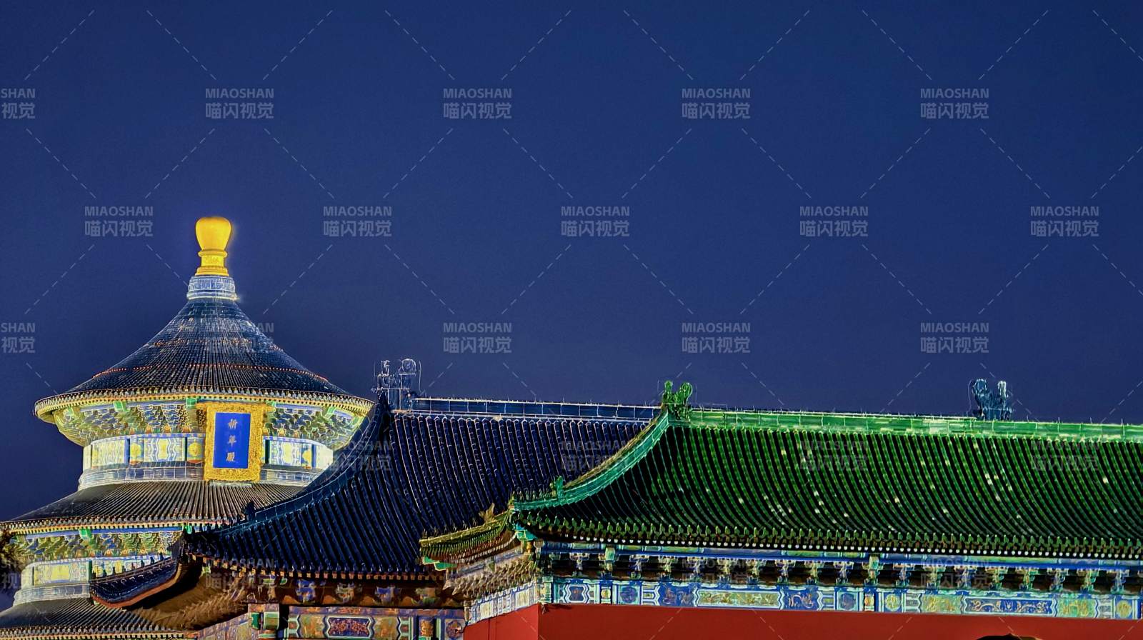 夜幕下的天坛图片