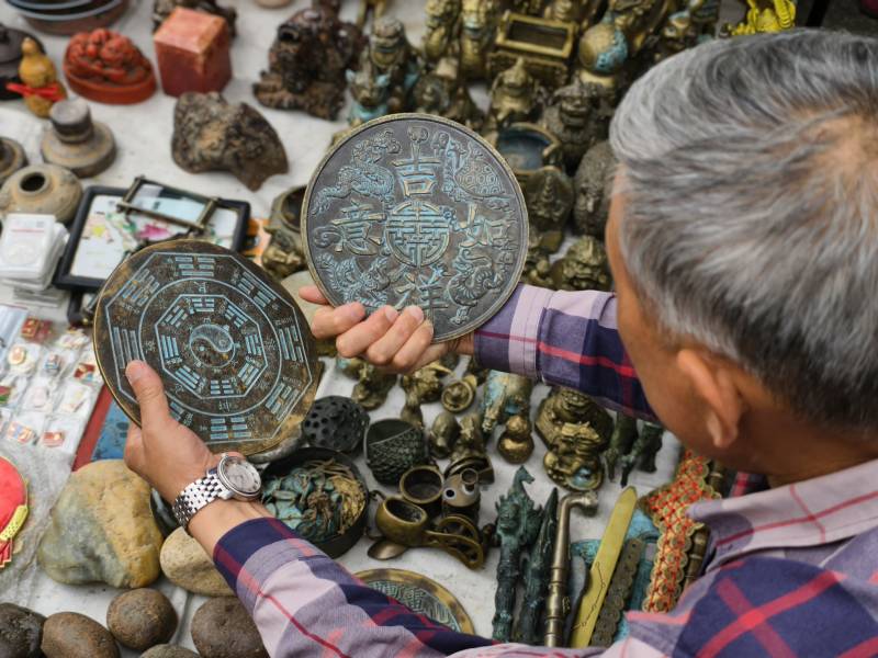 古玩市场淘宝记图片