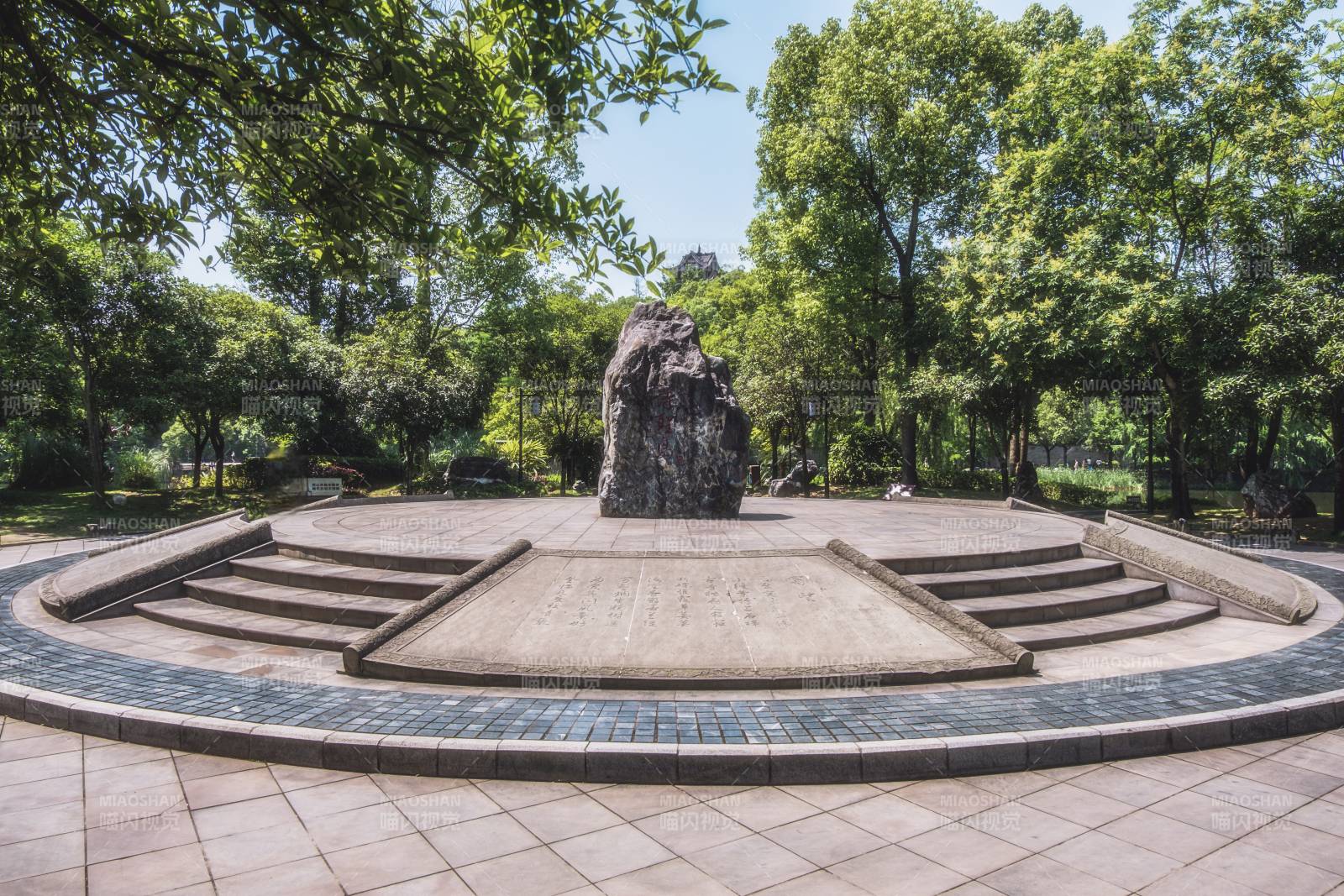 公园石雕广场图片