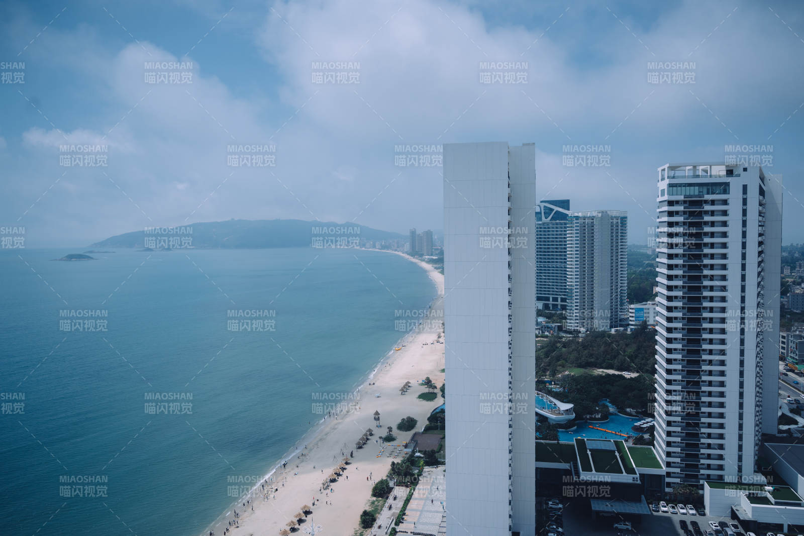 海滨城市天际线图片