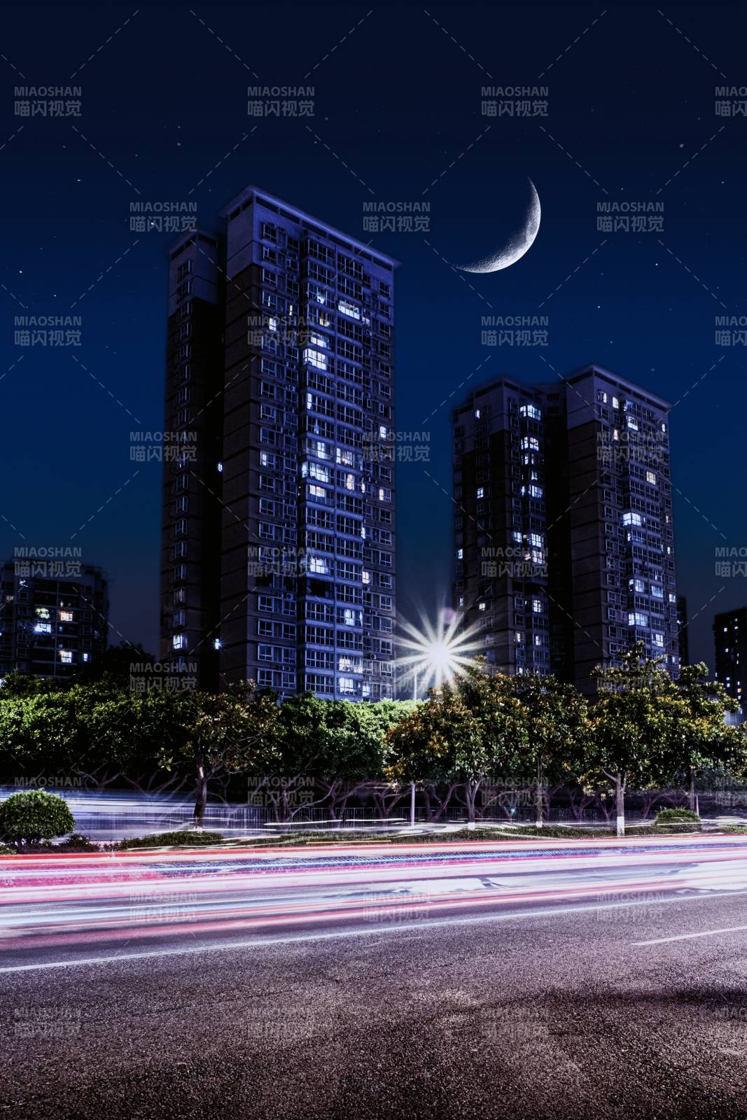 夜色下的城市剪影图片