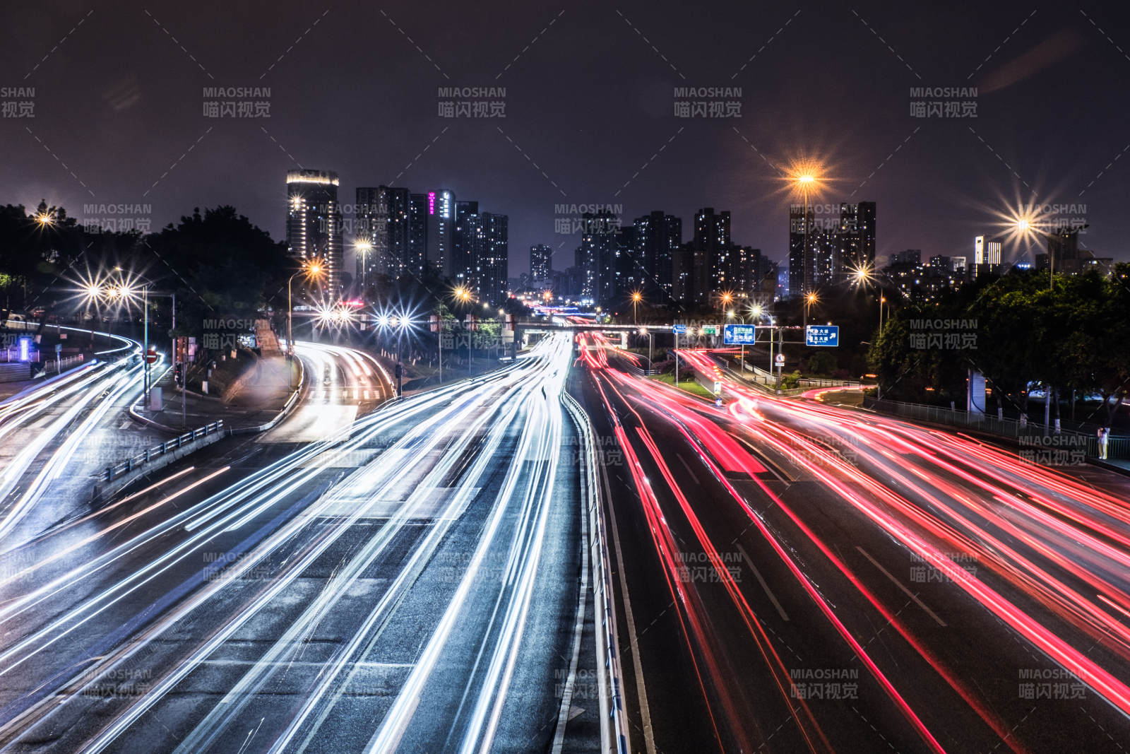 夜景车流图片