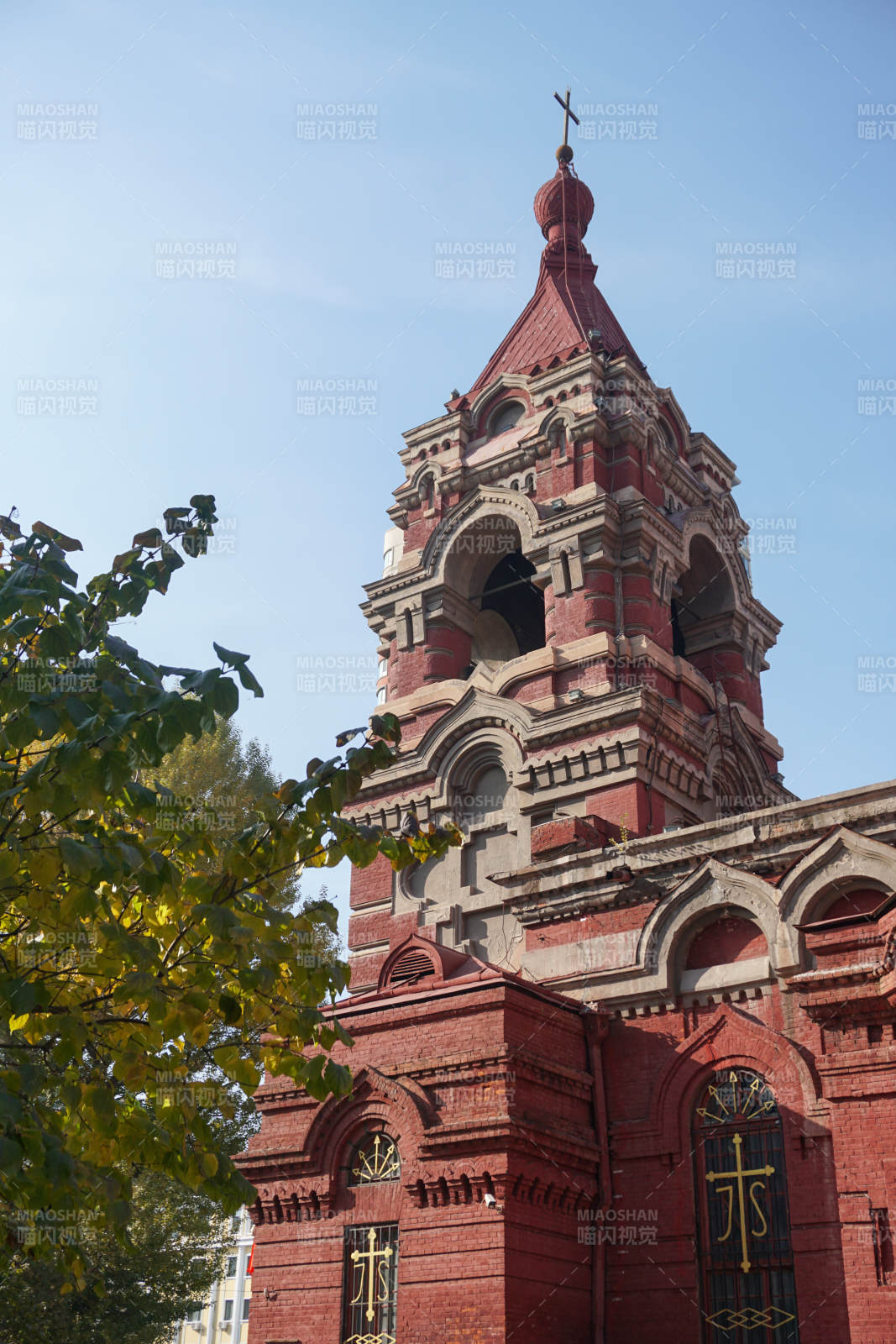 红砖教堂塔楼 哈尔滨图片