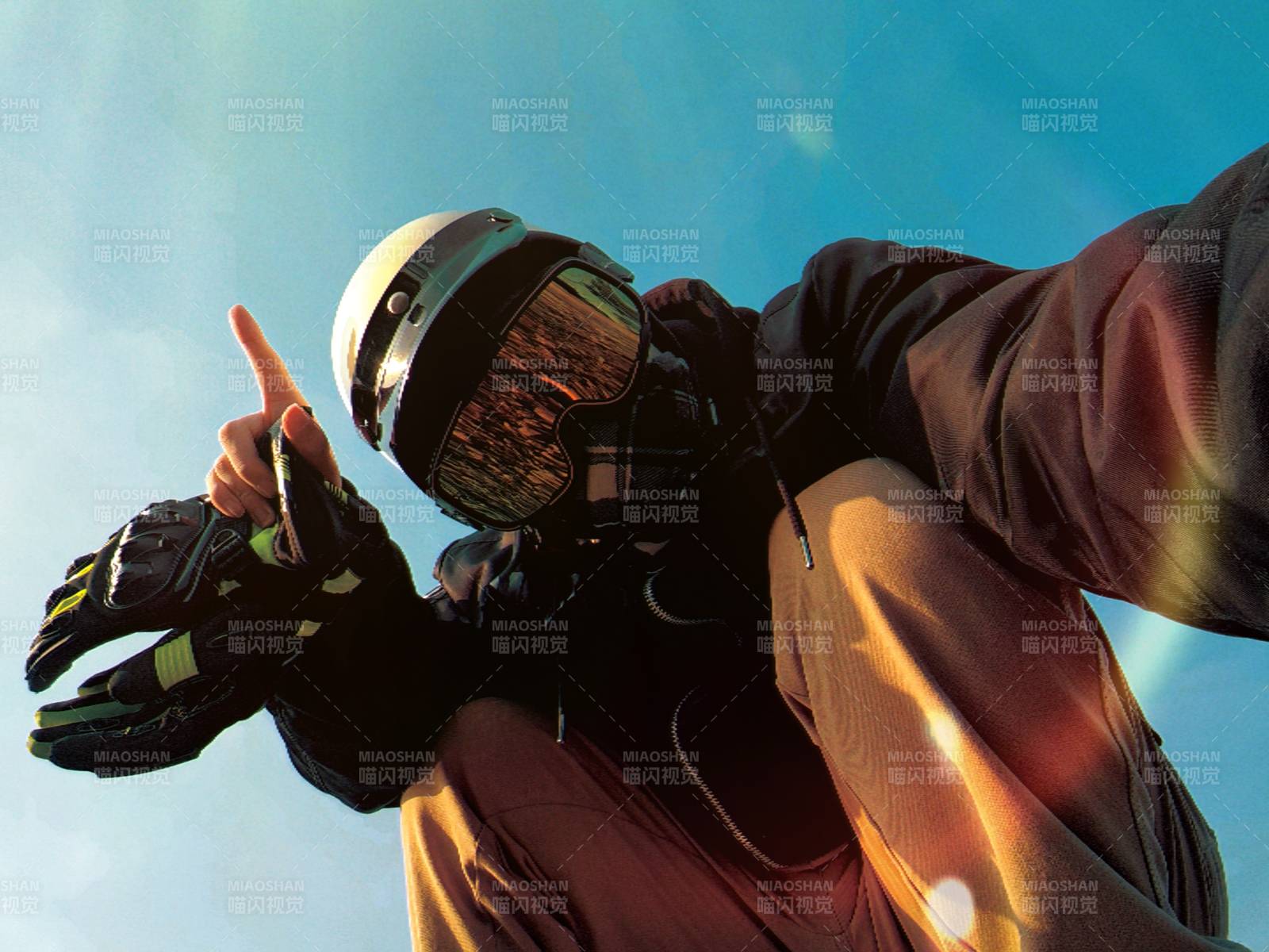 极限运动 指向天空图片