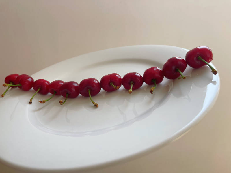 樱桃渐变排列图片