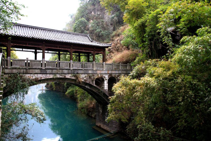 古桥流水 自然美景图片