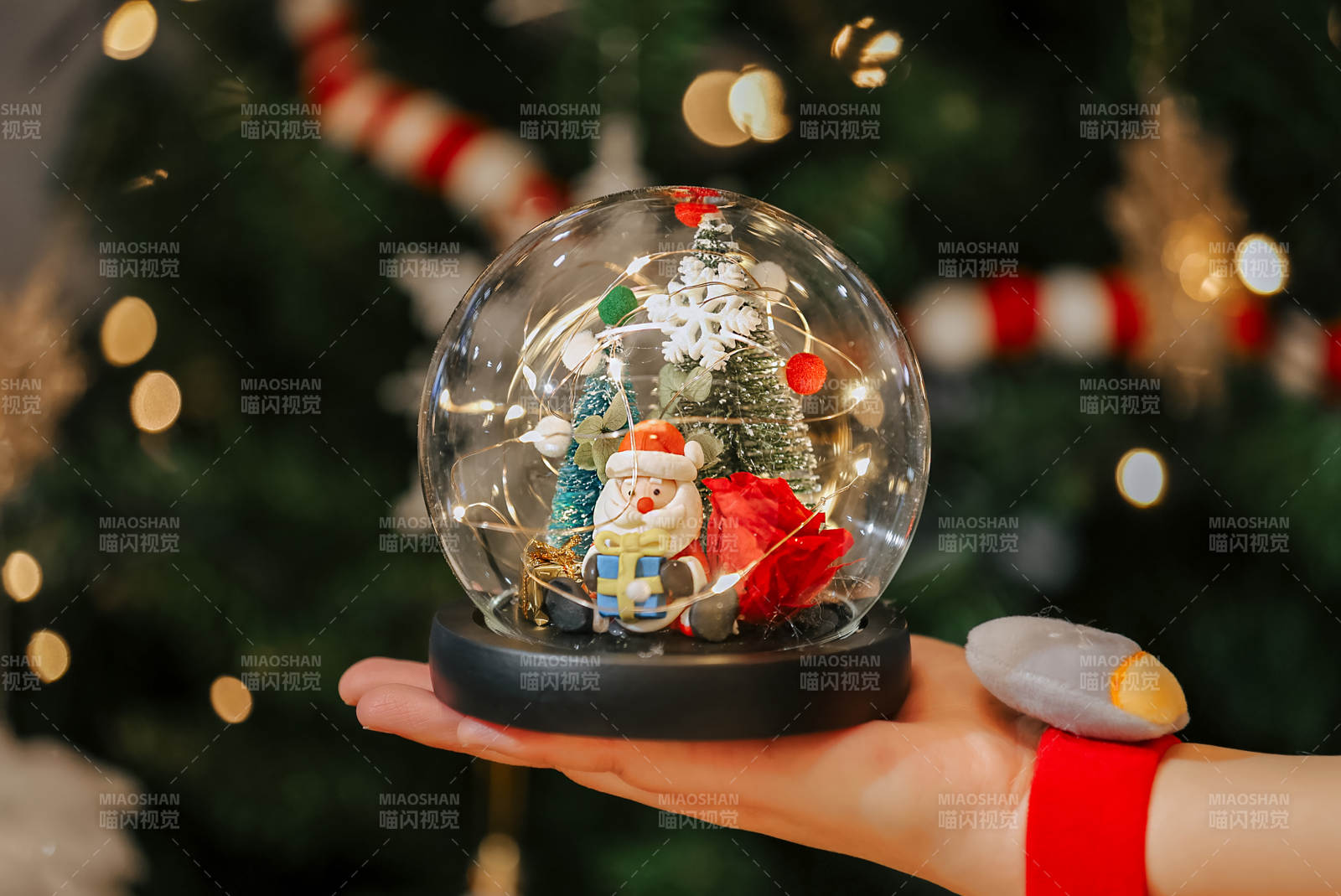 圣诞雪花球图片