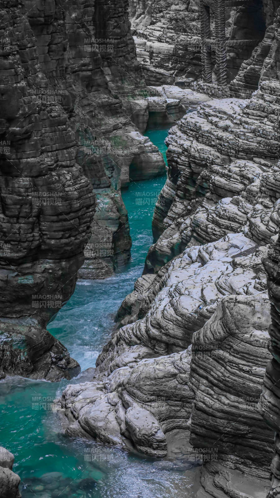 恩施地心谷景区图片