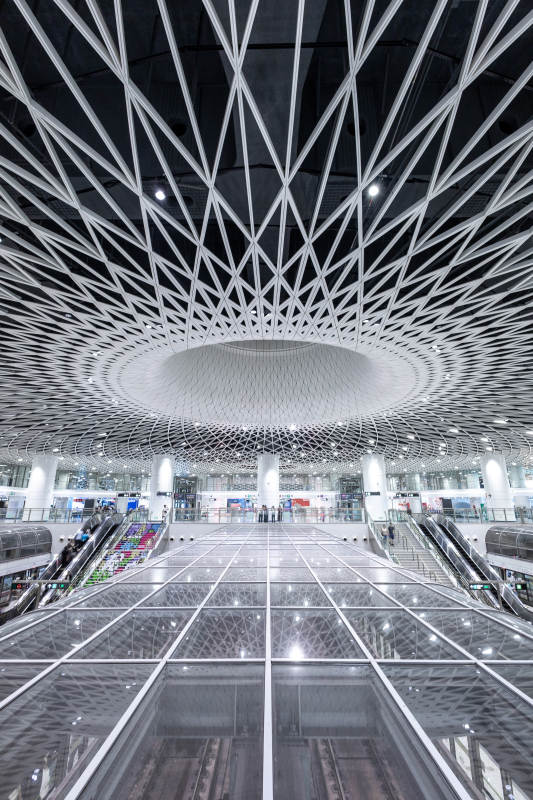 现代车站的几何之美图片