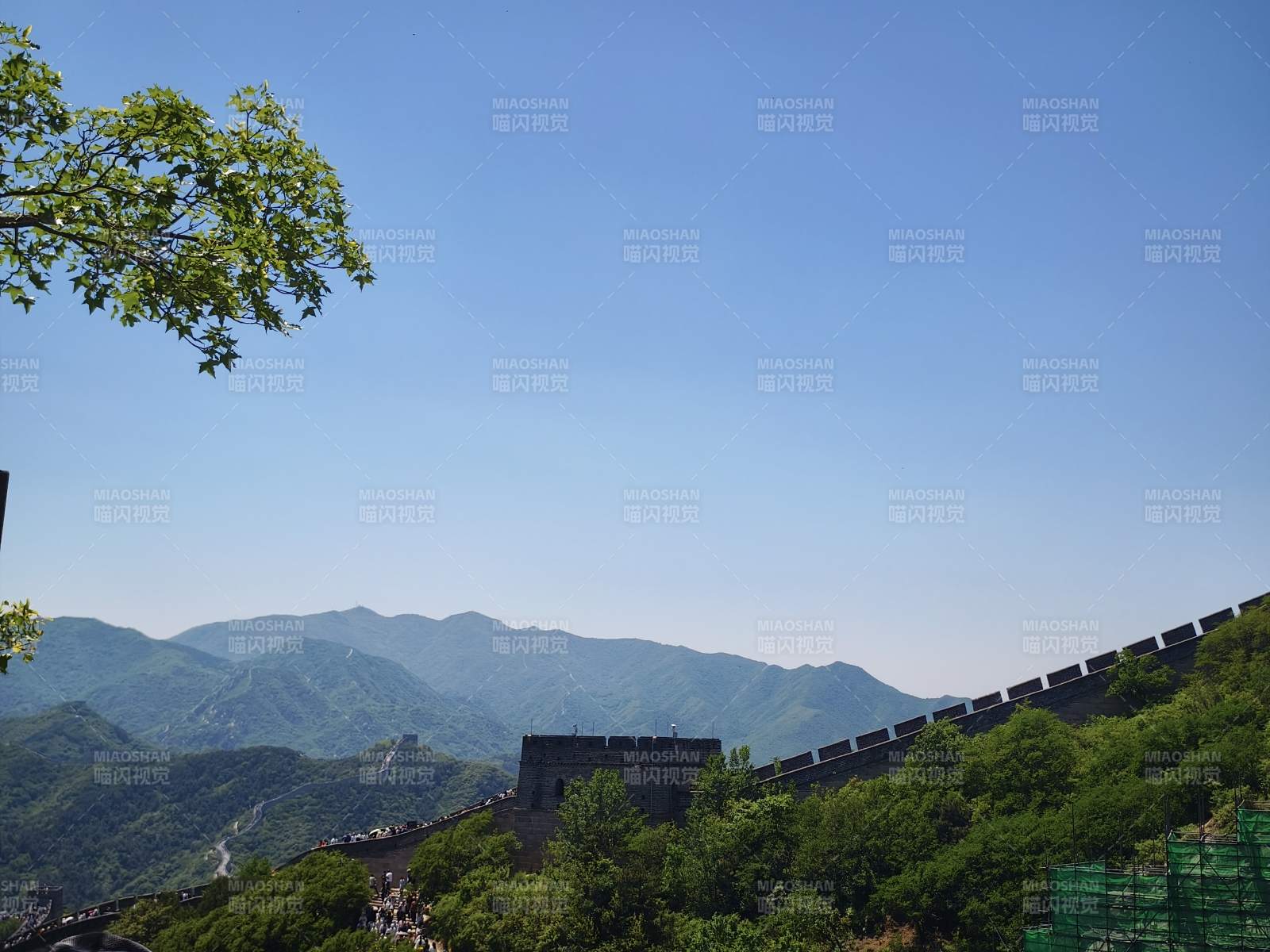 长城蜿蜒 山峦叠嶂图片
