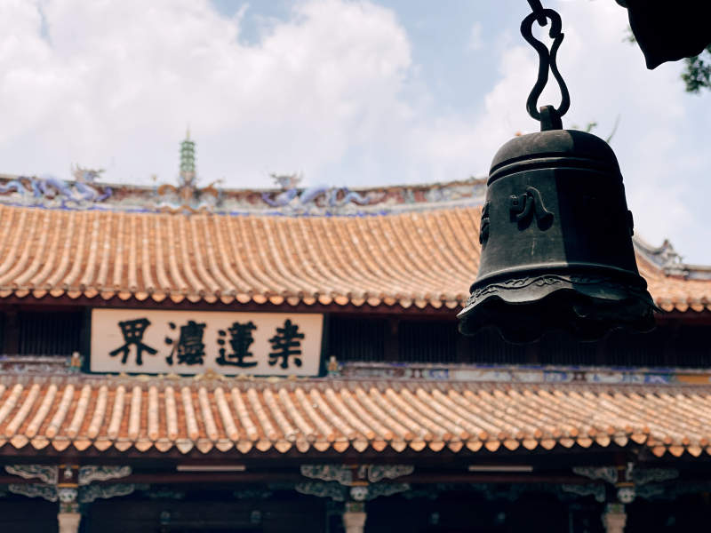 古寺钟声悠扬 宁静祥和图片