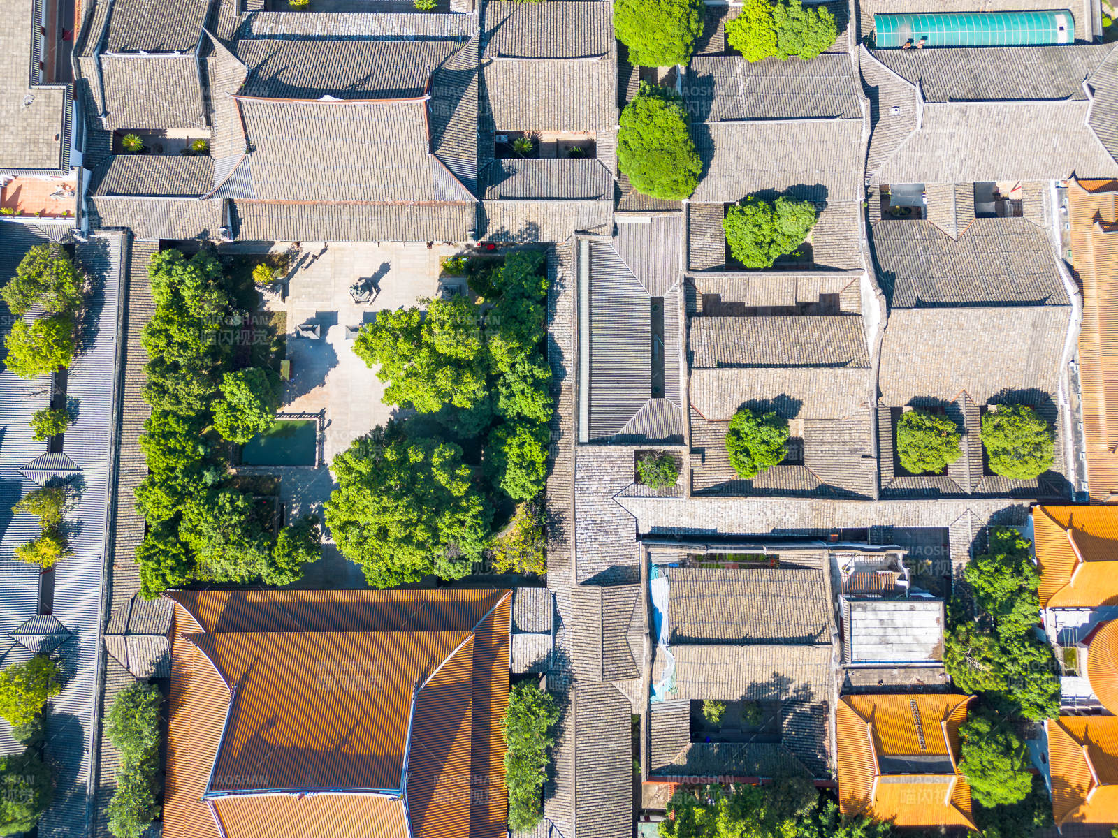 航拍福州西禅寺图片