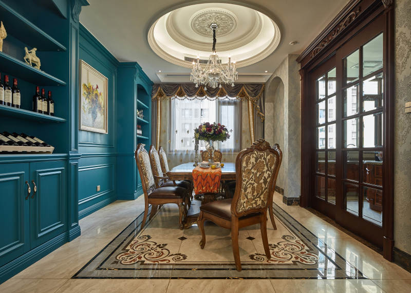 典雅欧式餐厅设计图片