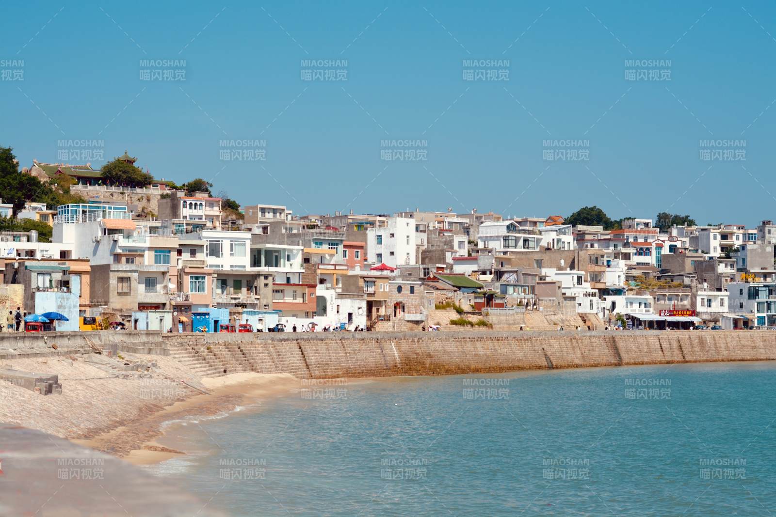 海滨小镇风光无限好图片