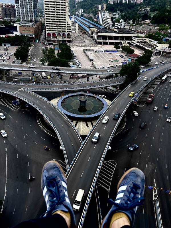 高空俯瞰城市立交桥图片