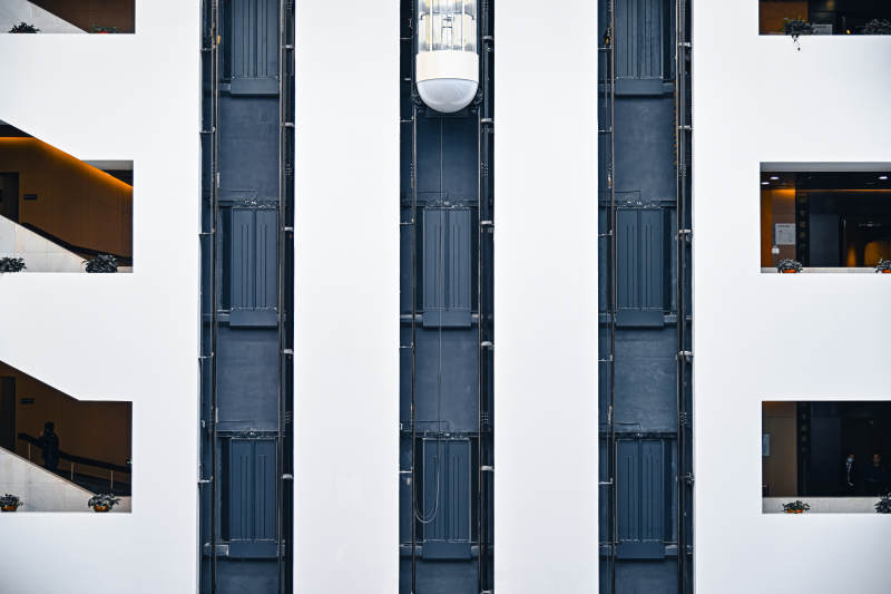 现代建筑的几何美学图片