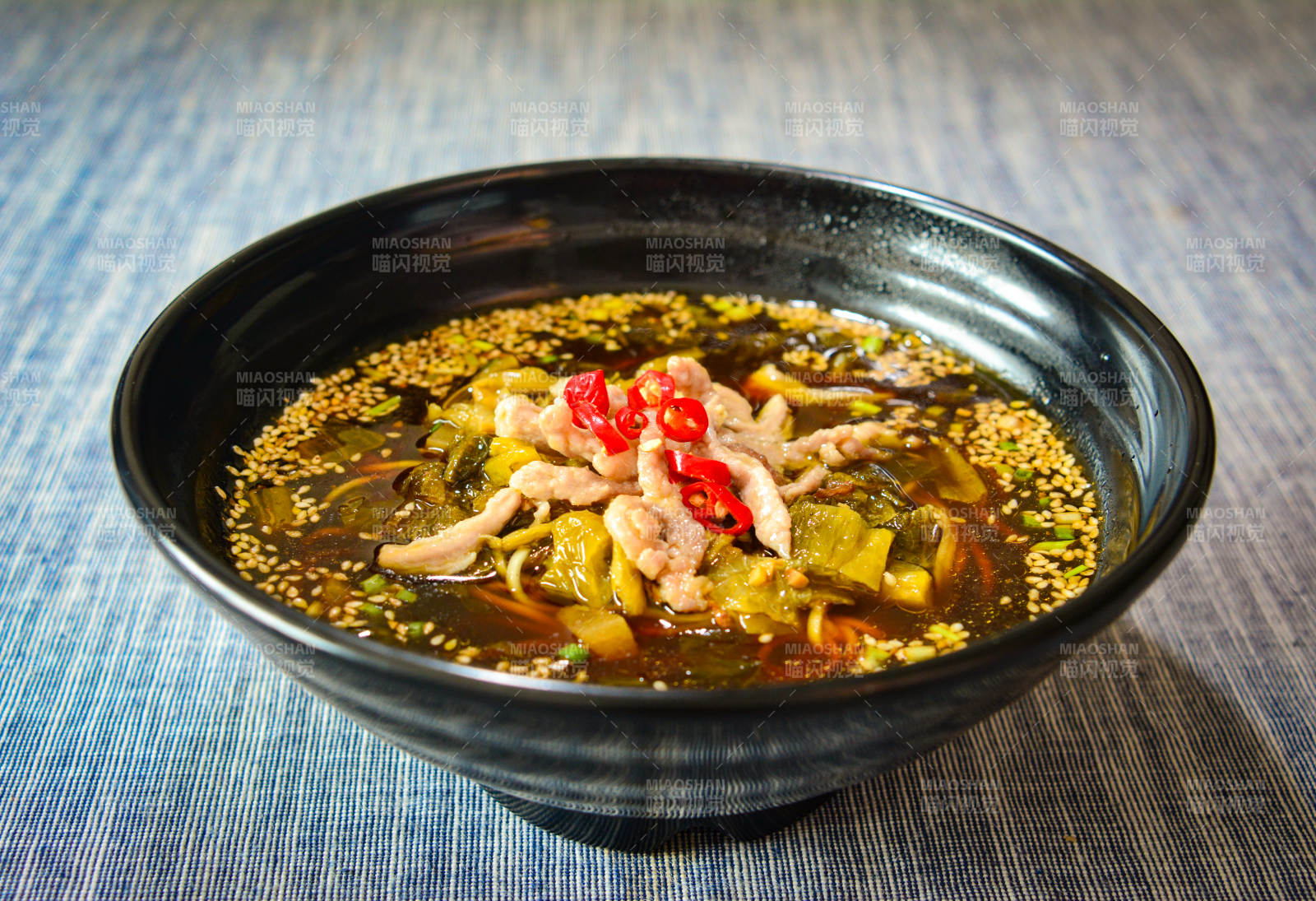 酸菜肉丝面图片